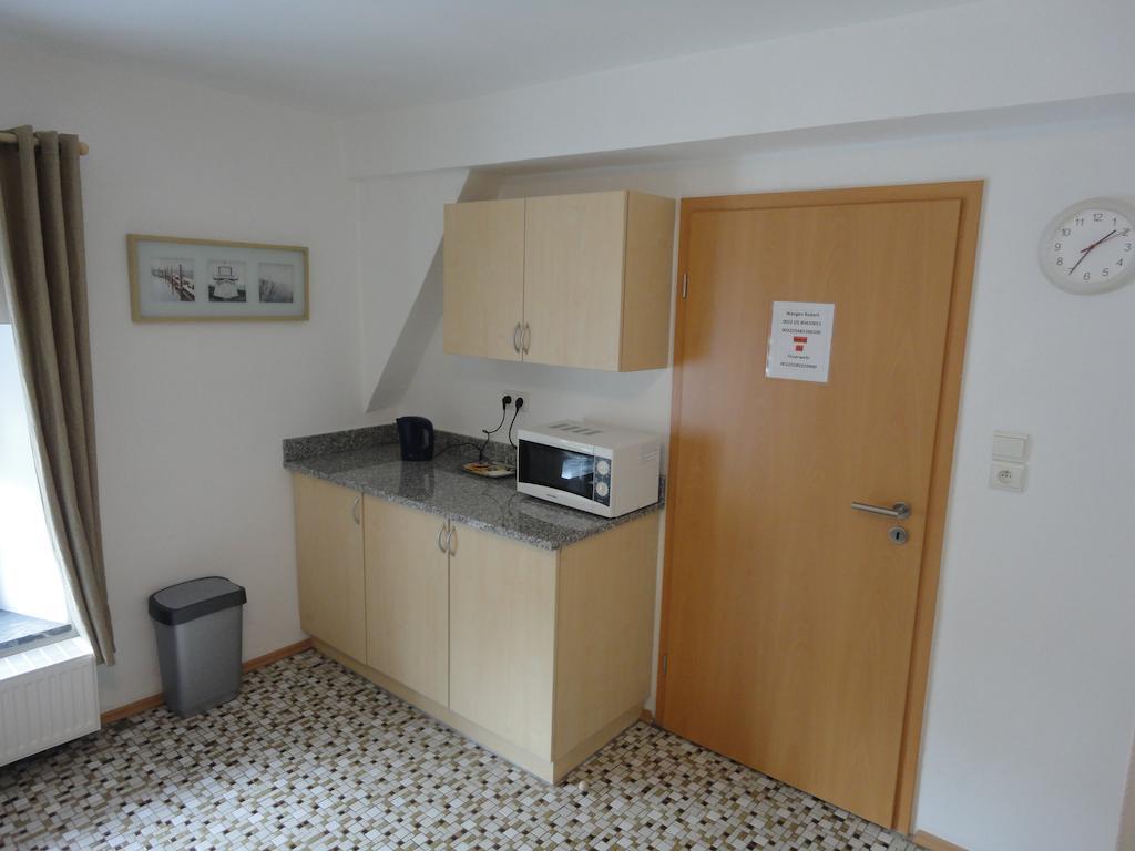 Haus Wangen Studio Burg Reuland Δωμάτιο φωτογραφία